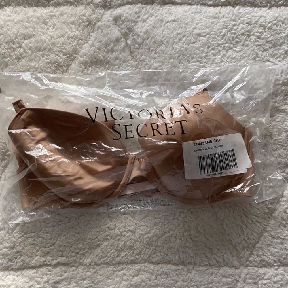 Victoria’s Secret Bra